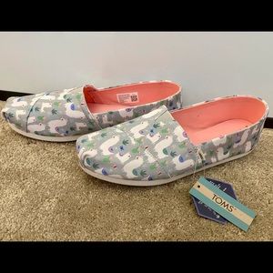 Toms Llama shoes